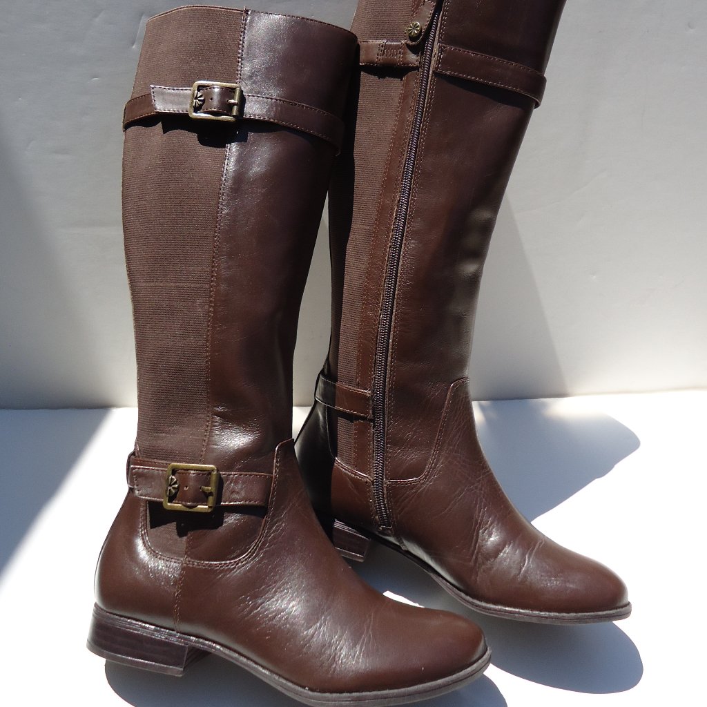 Size 5.5. Isaac Mizrahi Brown Leather Riding Boots